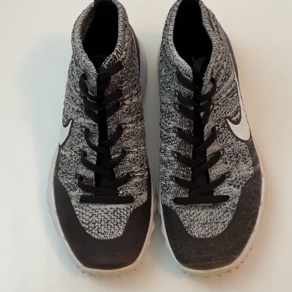 Nike Flyknit Chukka Golf Sneakers - Picture 2 of 10